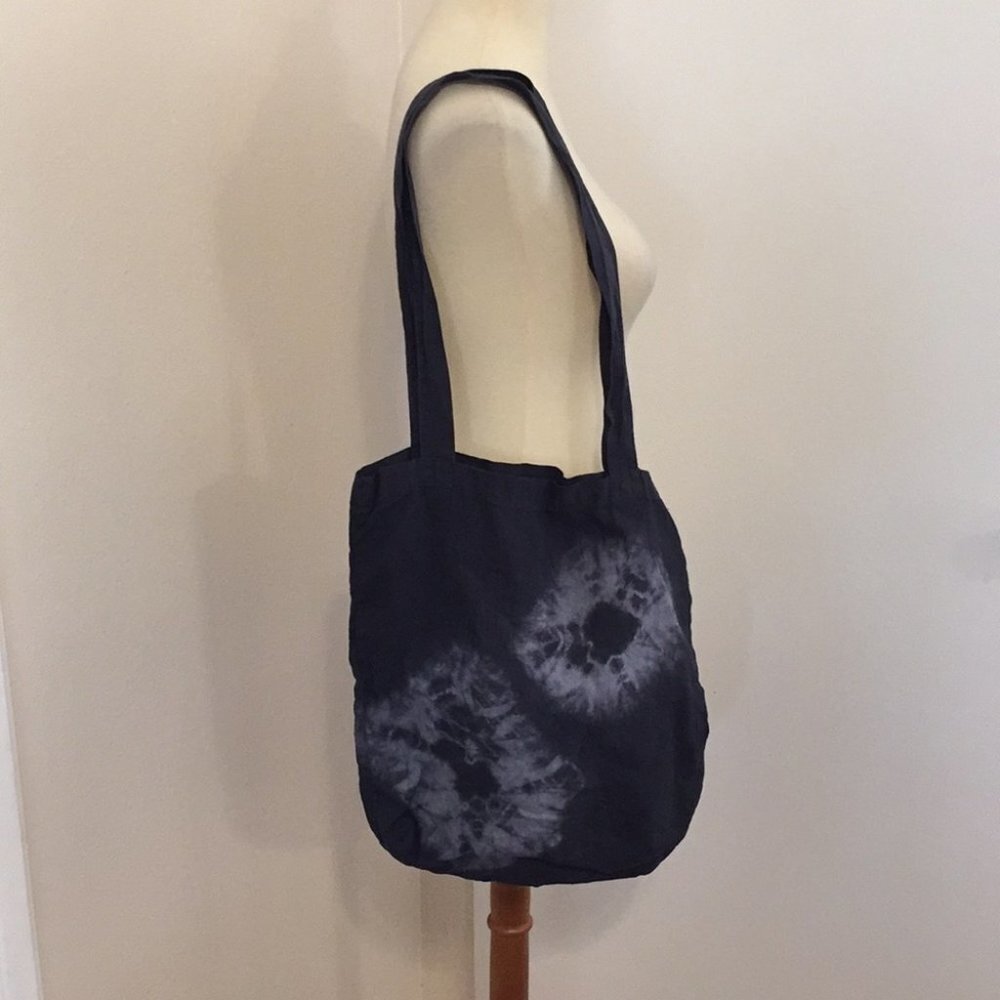 LOVE TANJANE Tote Bag EE14 4755